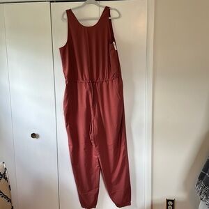 NWT Old Navy althletic material jumpsuit suit size XL Tall